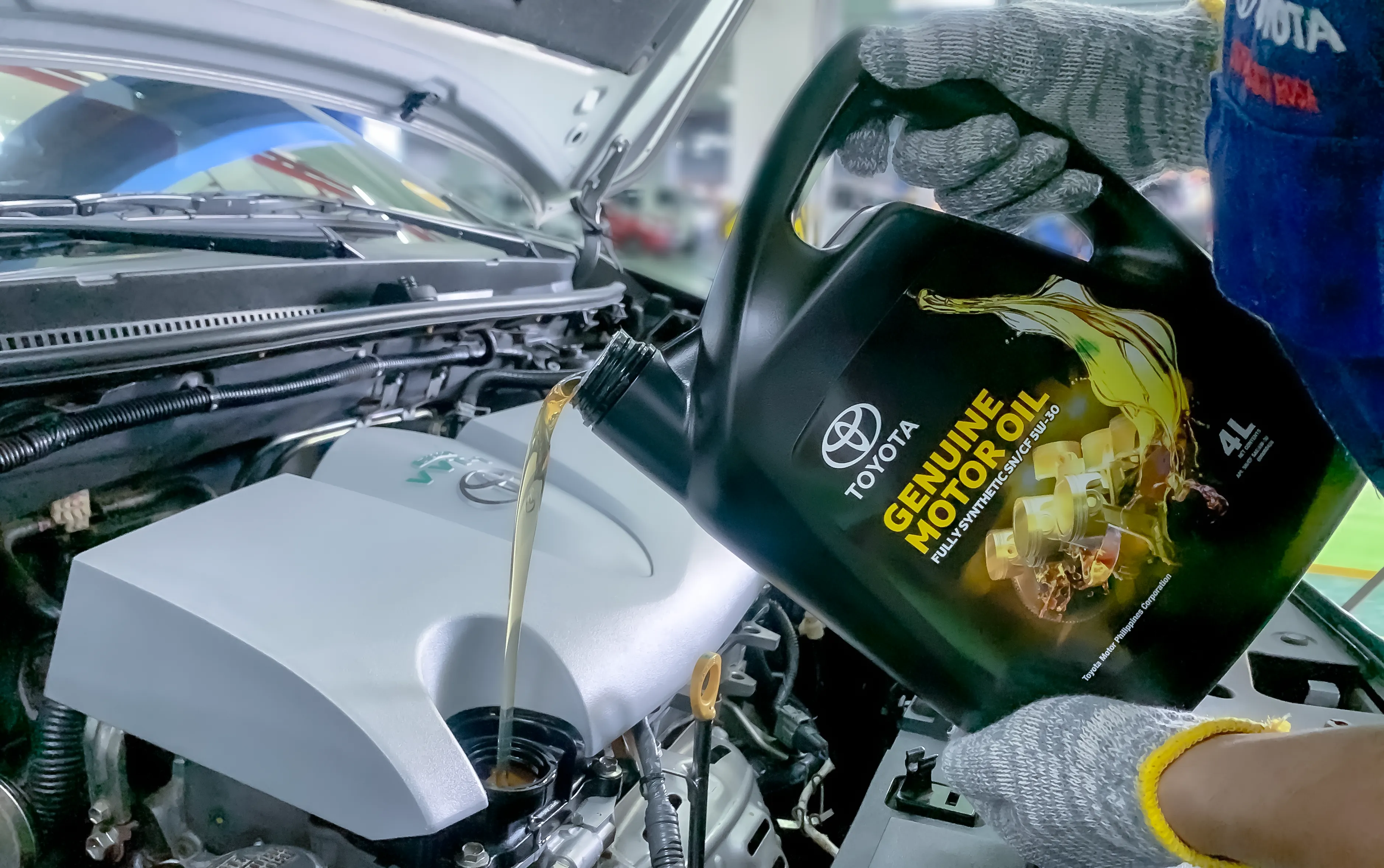 Engine Oil: How to Choose the Right One for Your Car